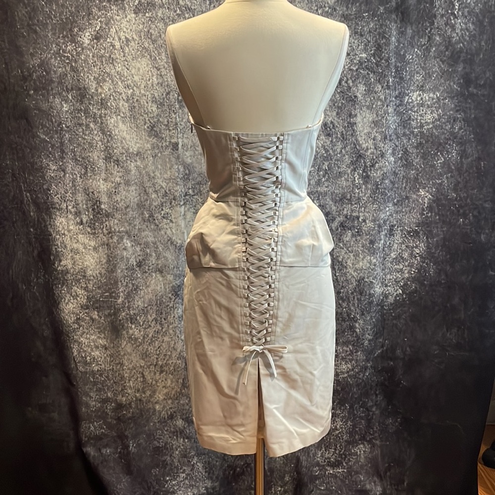 Elegant Strapless Peplum Dress - Cream - Picture 3 of 7